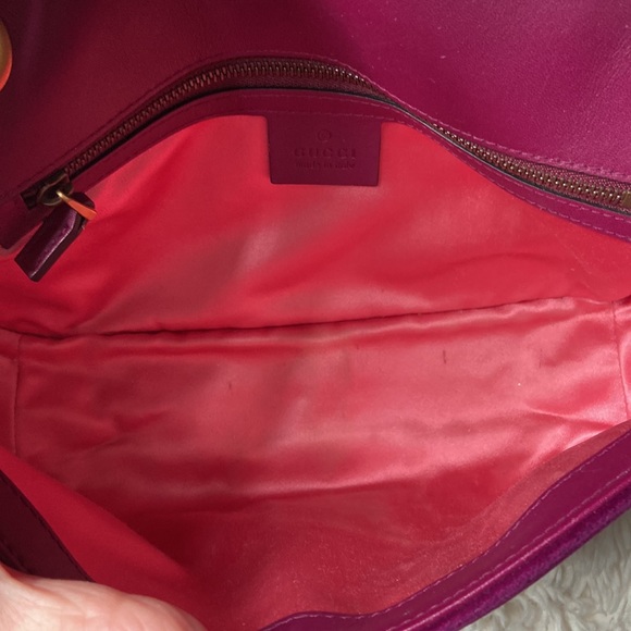 Gucci  GG Metelasse Marmont Small Velvet Shoulder Bag - Picture 5 of 13